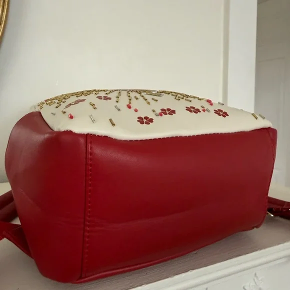 Loungefly Disney Snow White and the Seven Dwarves Heart Box Mini Backpack NWOT - Picture 16 of 16